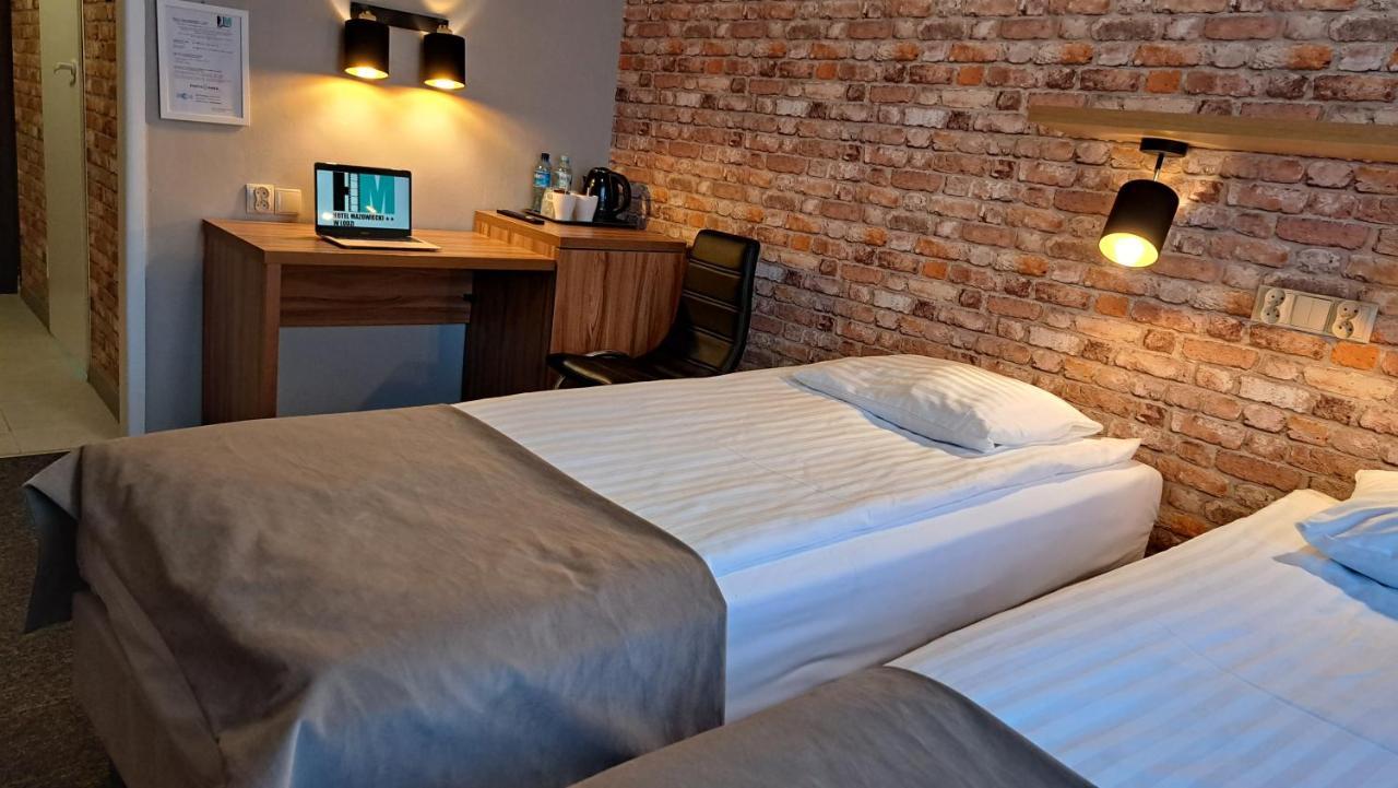 Hotel Mazowiecki Lodz Bagian luar foto
