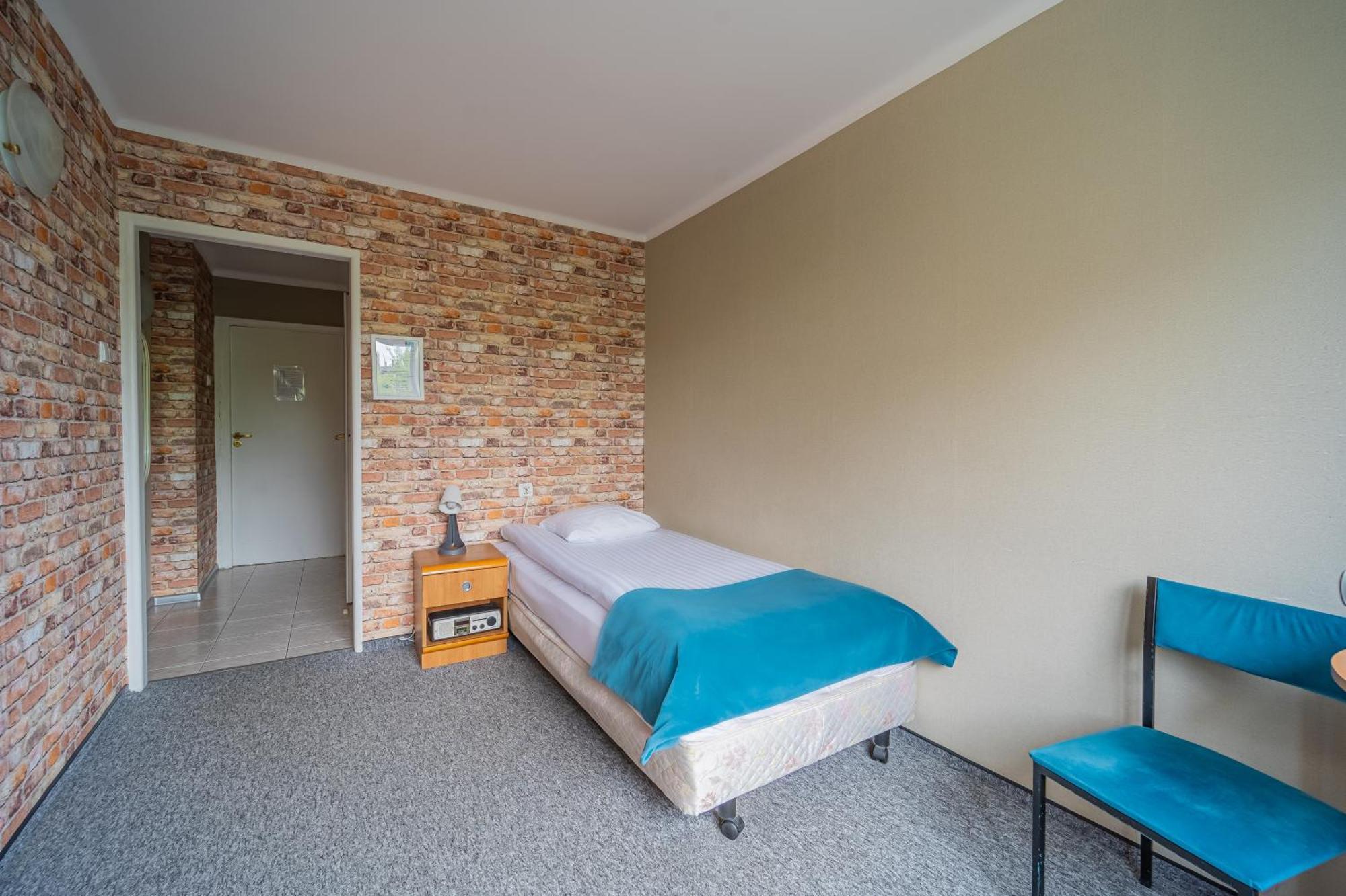 Hotel Mazowiecki Lodz Bagian luar foto